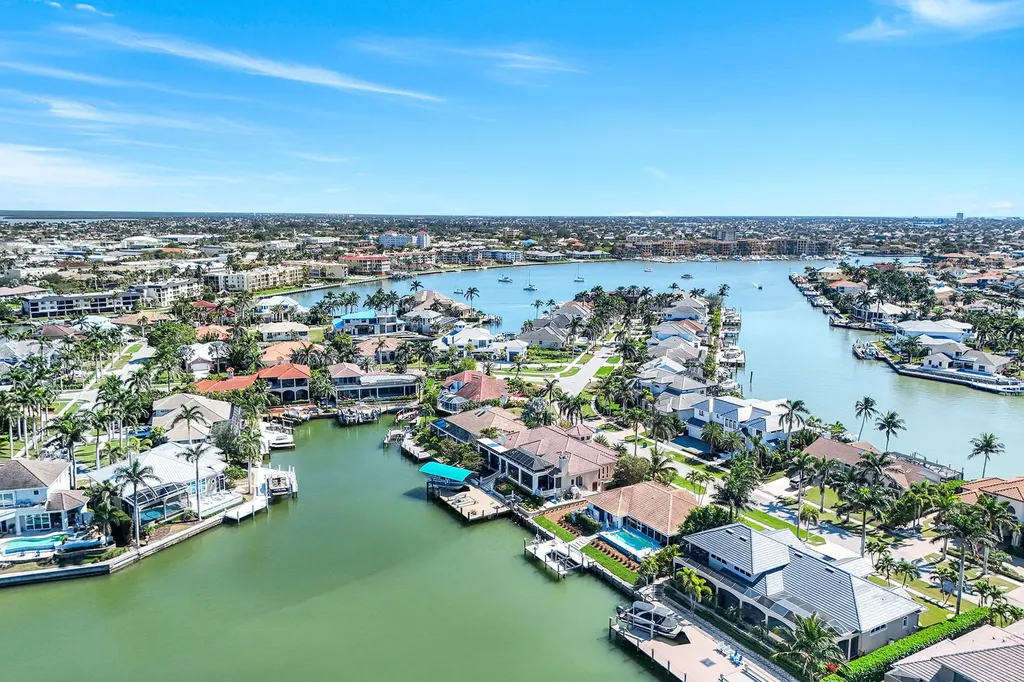 650 Rockport Court Marco Island FL 34145