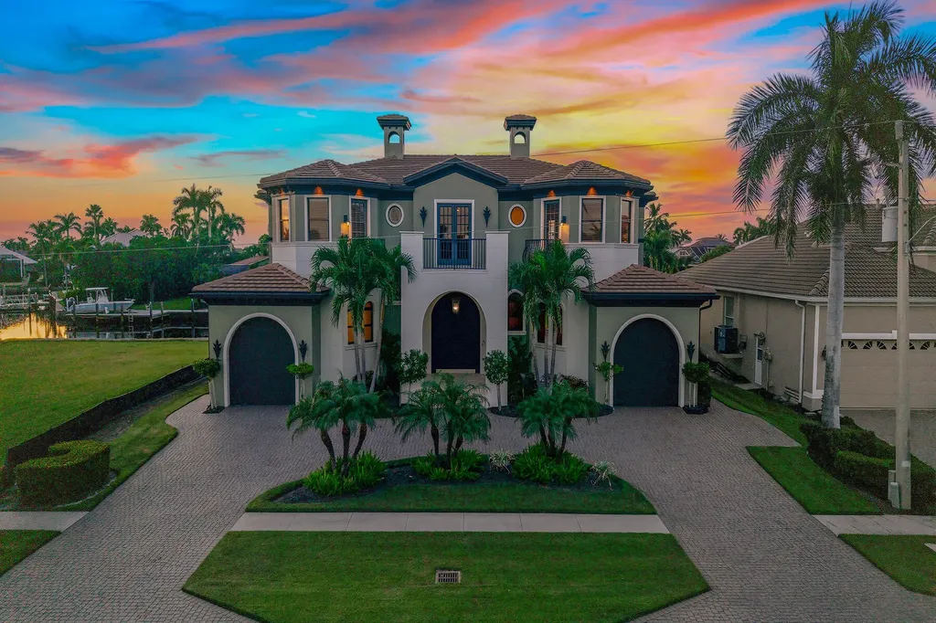 1850 Apataki Court Marco Island FL 34145