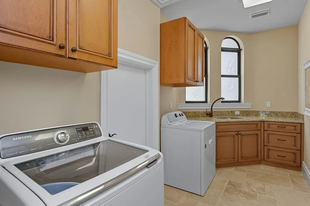 1850 Apataki Court Marco Island FL 34145