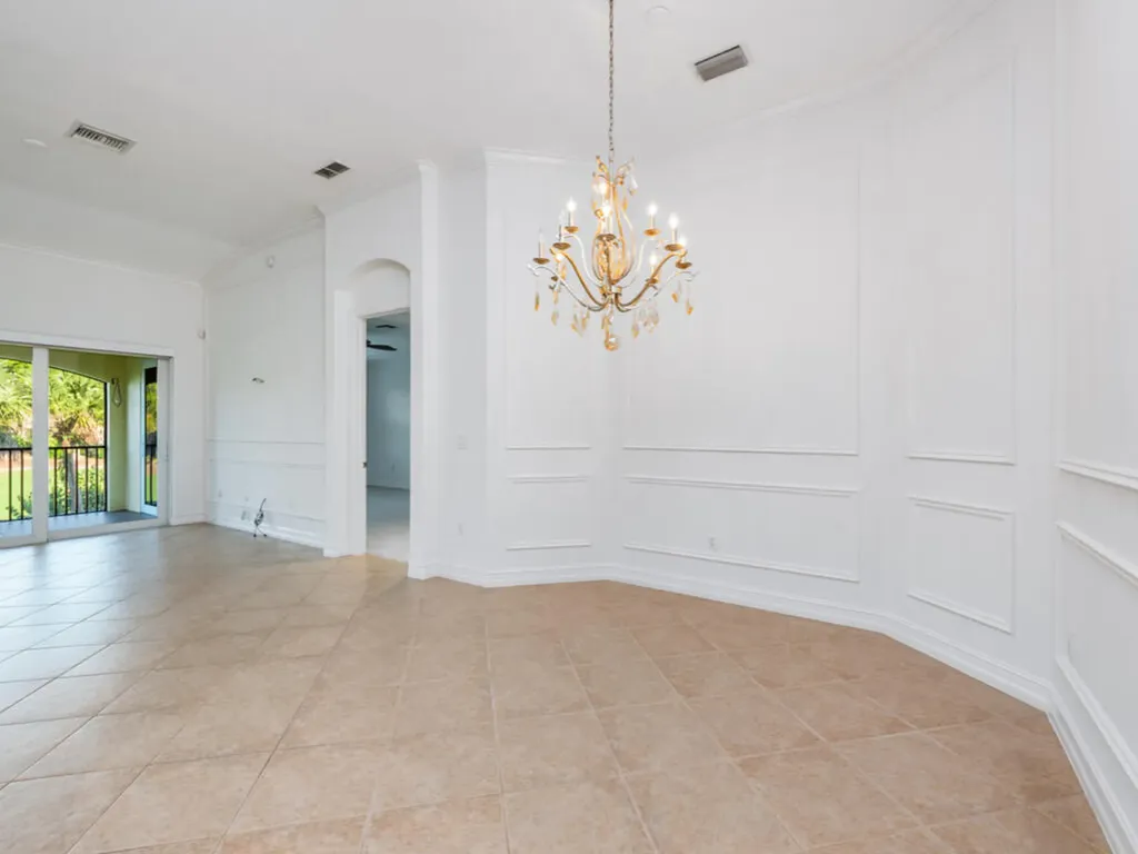 1264 Rialto Way Naples FL 34114