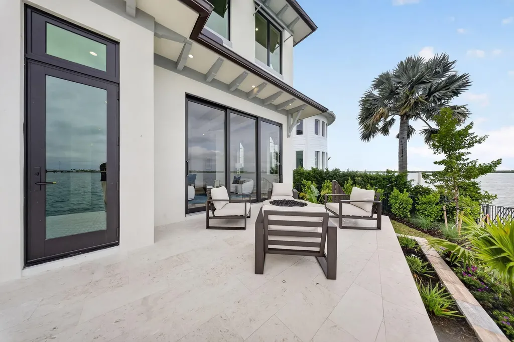 983 Sundrop Court Marco Island FL 34145