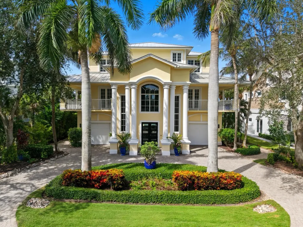 680 Waterside Drive Marco Island FL 34145