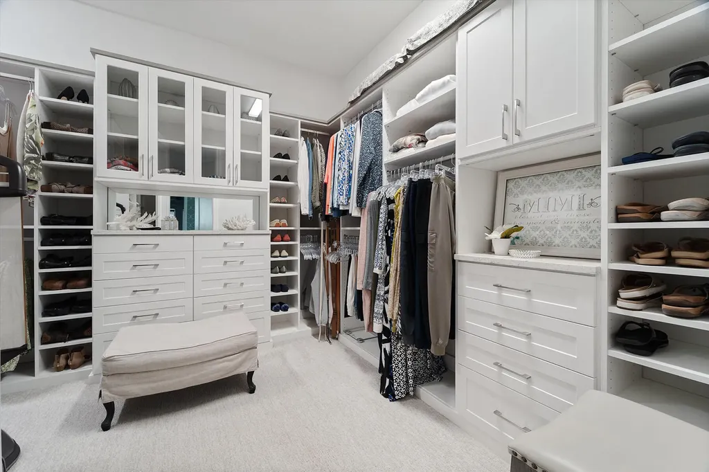 14394 Laguna Springs Lane Naples FL 34114