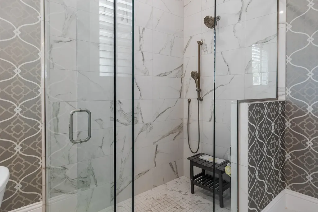 14394 Laguna Springs Lane Naples FL 34114