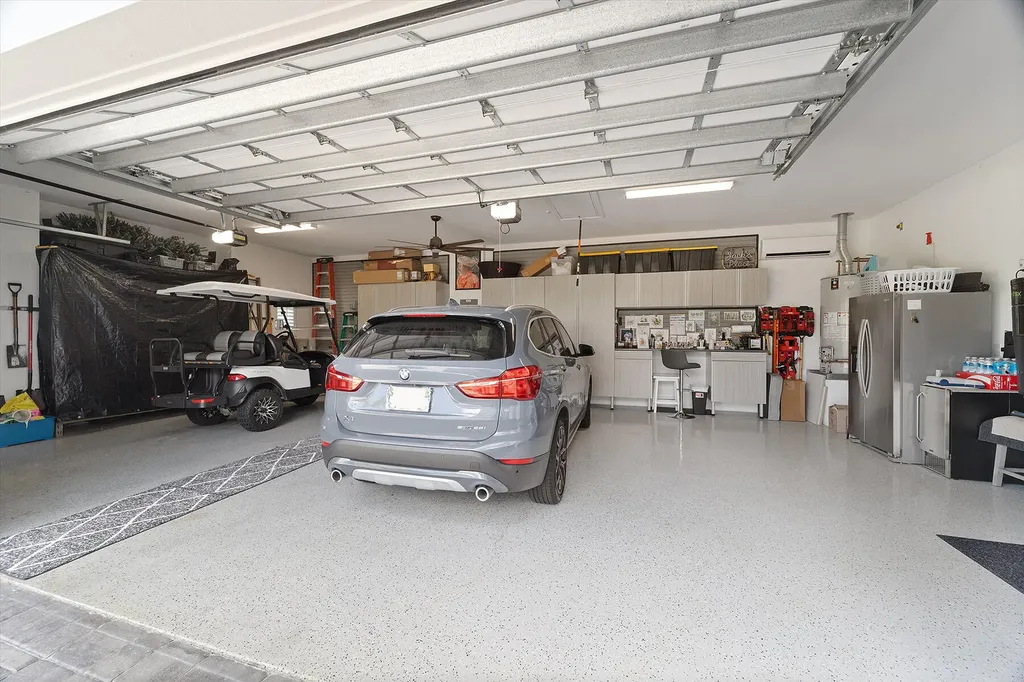 14394 Laguna Springs Lane Naples FL 34114