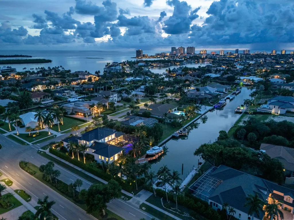 1698 Mcilvaine Court Marco Island FL 34145