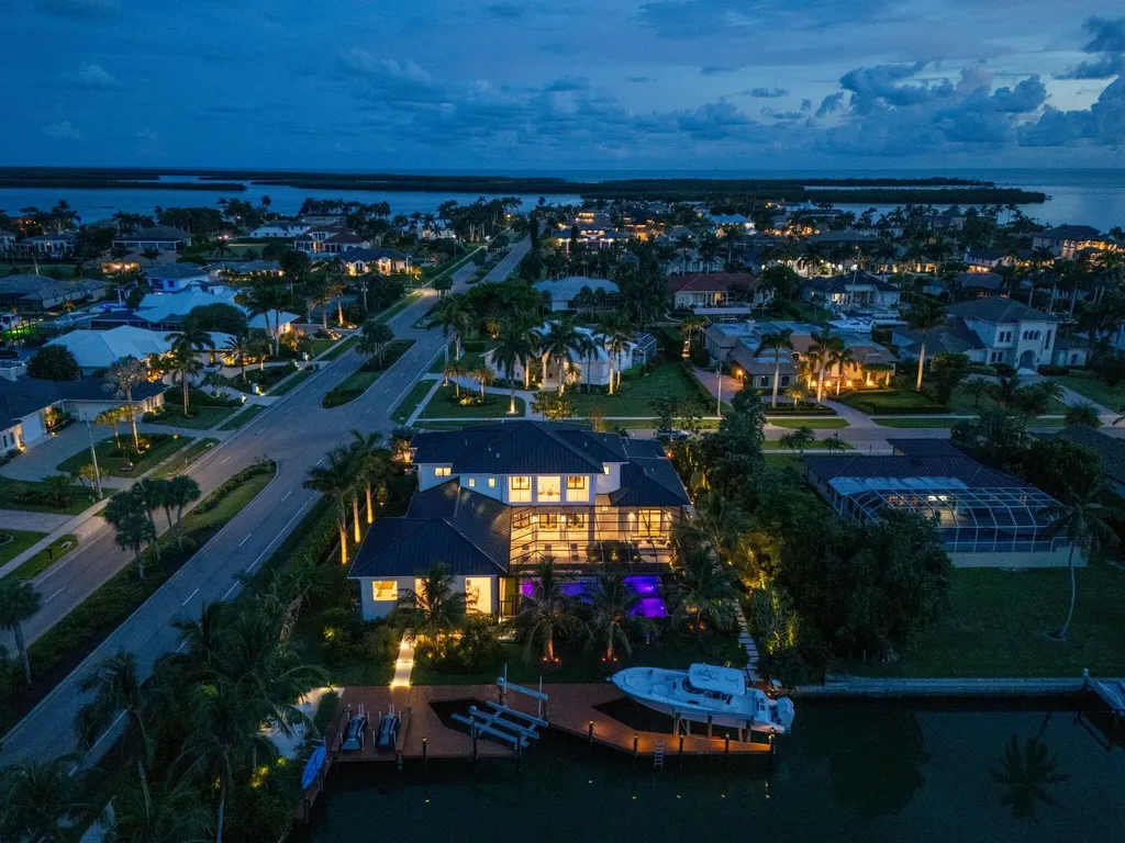 1698 Mcilvaine Court Marco Island FL 34145