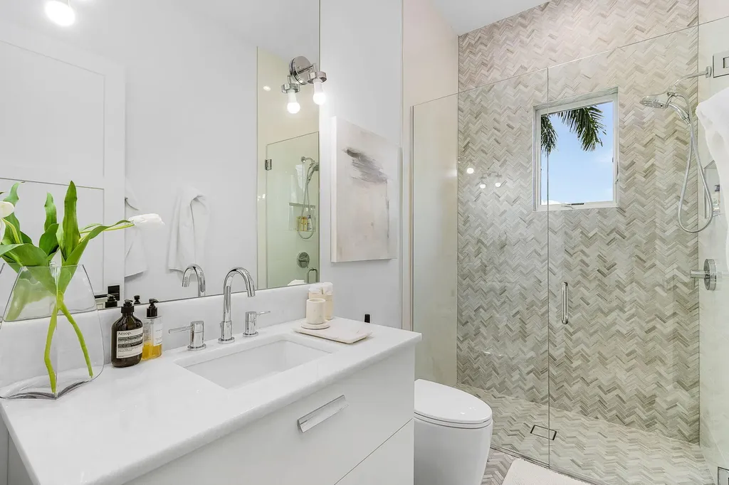 1698 Mcilvaine Court Marco Island FL 34145