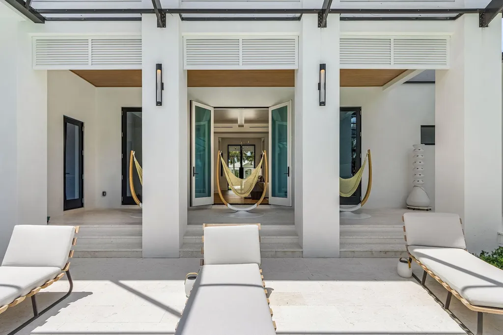 1698 Mcilvaine Court Marco Island FL 34145