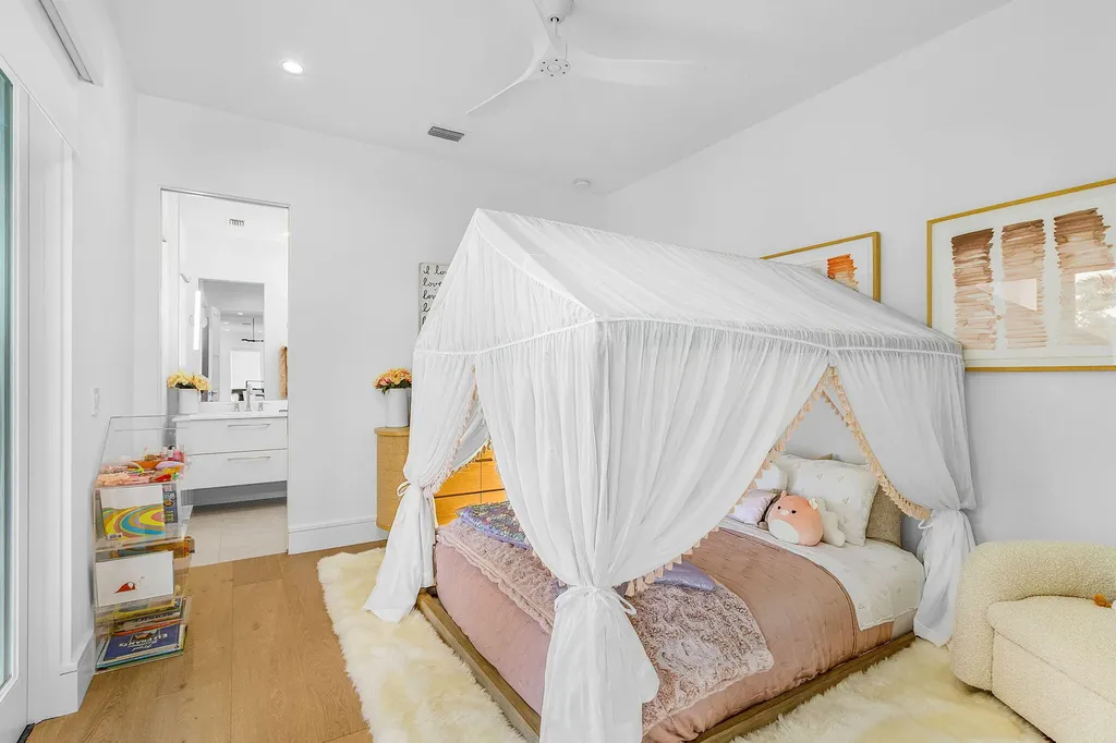 1698 Mcilvaine Court Marco Island FL 34145