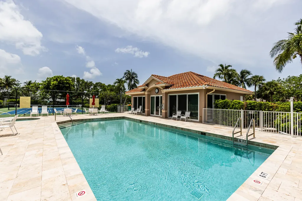 590 Club Marco Circle Marco Island FL 34145