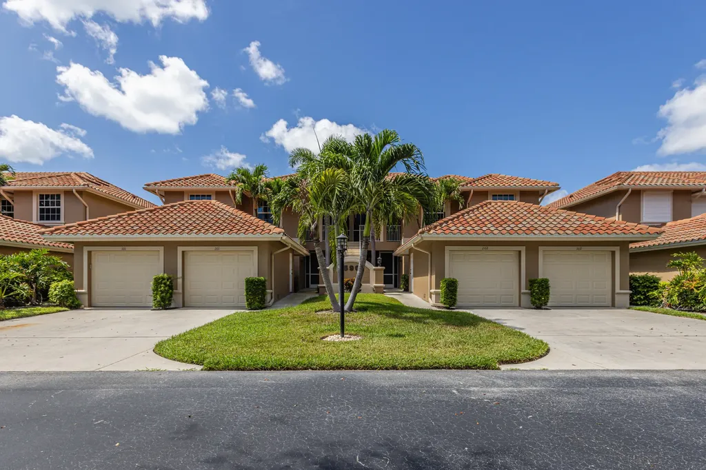 590 Club Marco Circle Marco Island FL 34145