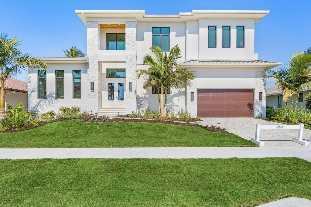 826 Magnolia Court Marco Island FL 34145