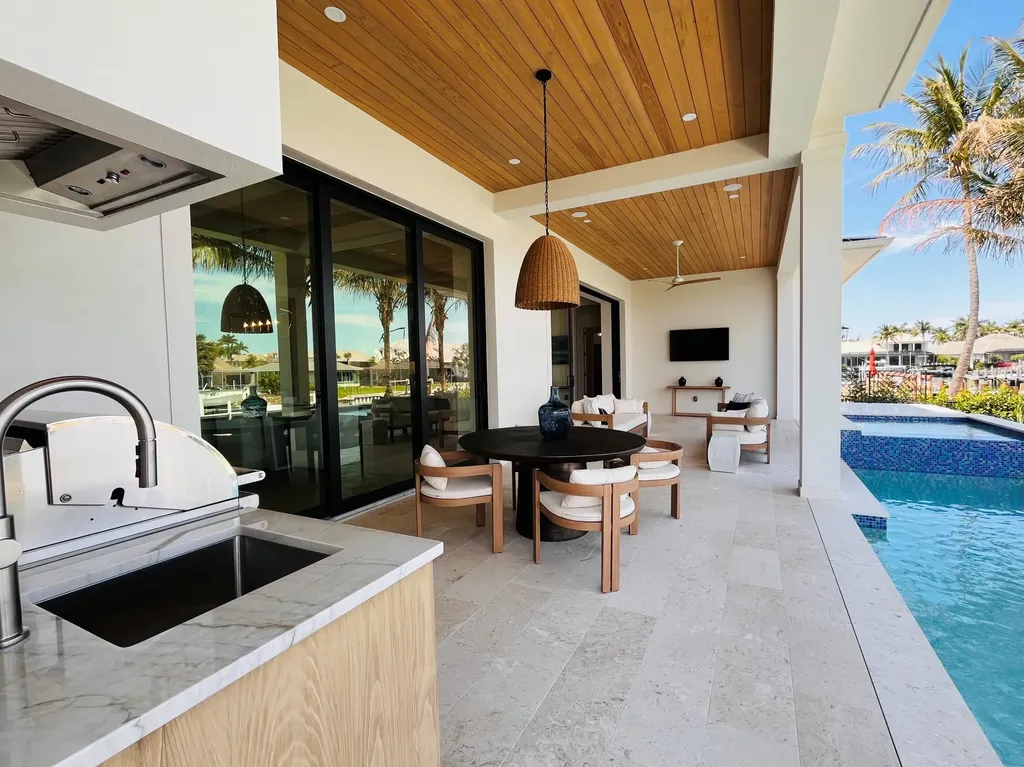 826 Magnolia Court Marco Island FL 34145