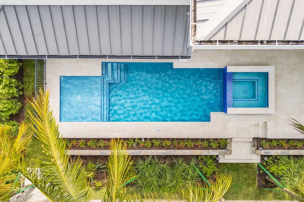 826 Magnolia Court Marco Island FL 34145