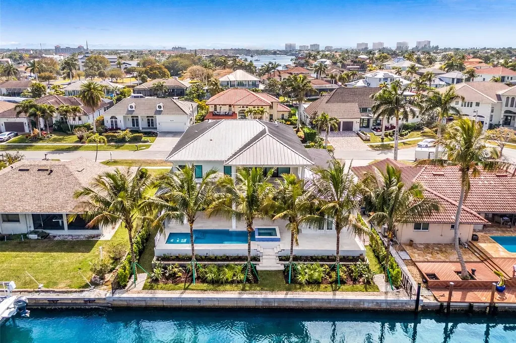 826 Magnolia Court Marco Island FL 34145