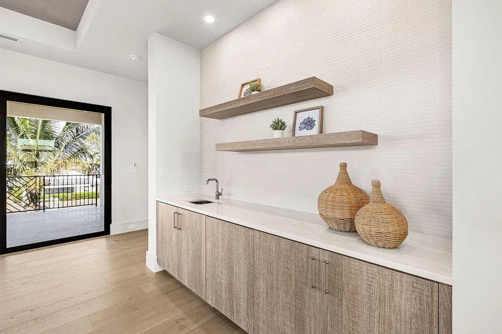 826 Magnolia Court Marco Island FL 34145