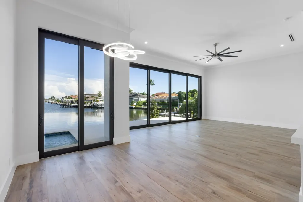 109 Gulfstream Street Marco Island FL 34145