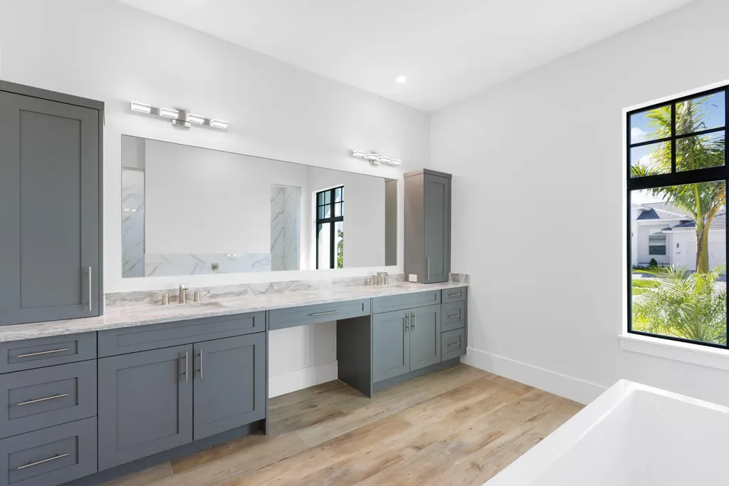 109 Gulfstream Street Marco Island FL 34145