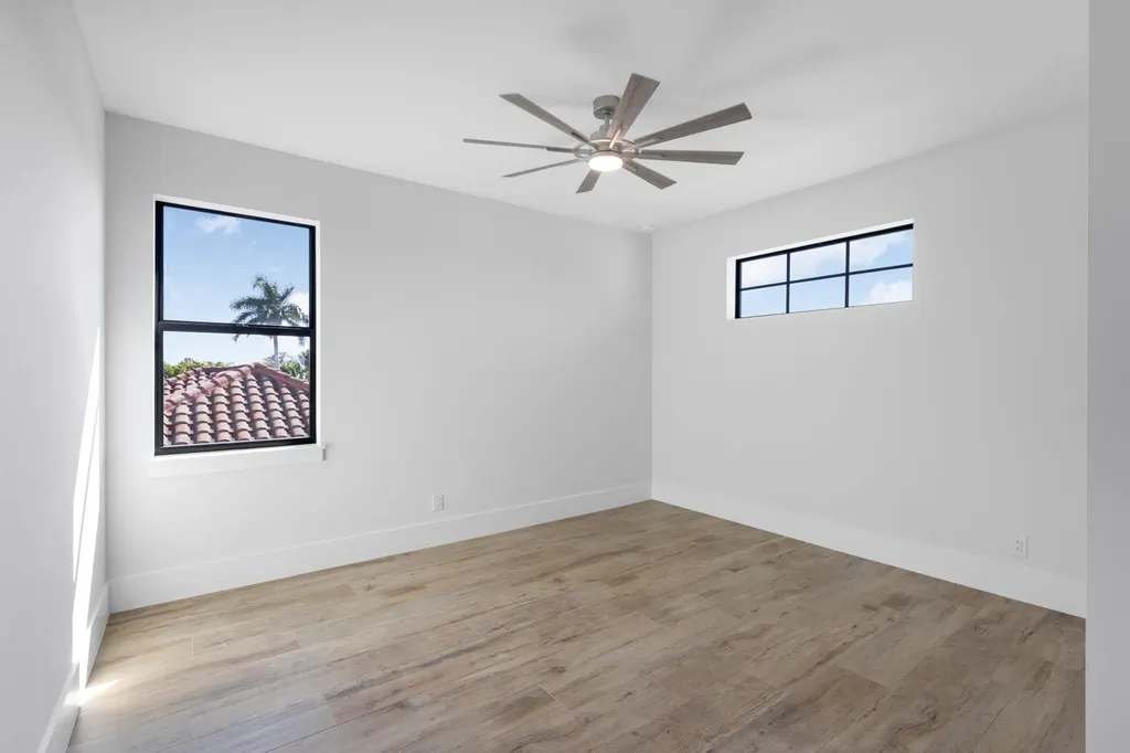 109 Gulfstream Street Marco Island FL 34145