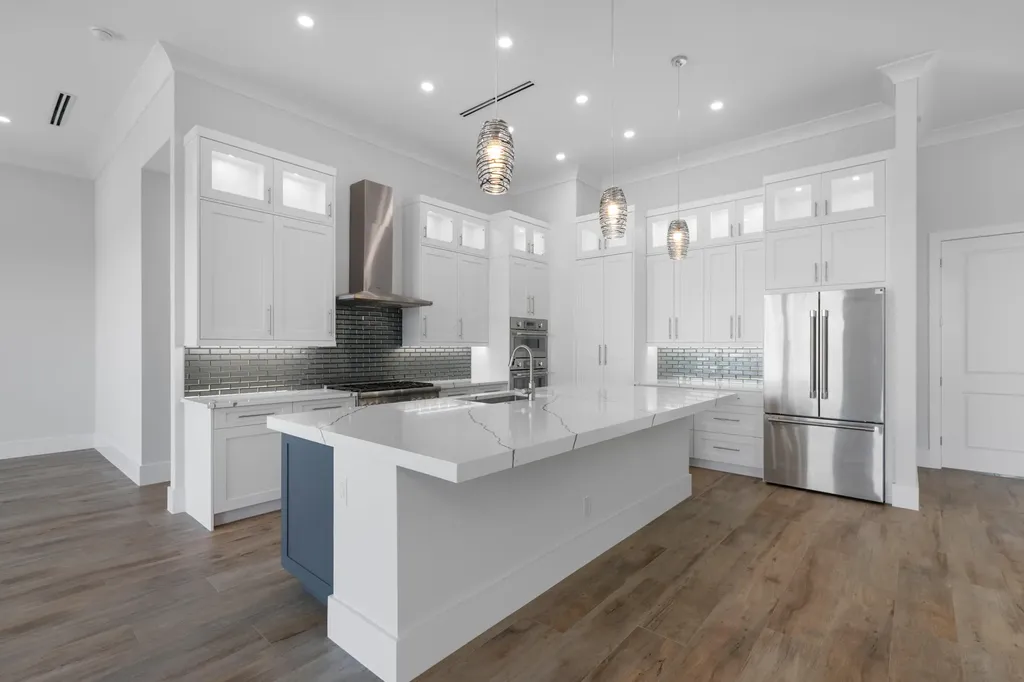 109 Gulfstream Street Marco Island FL 34145