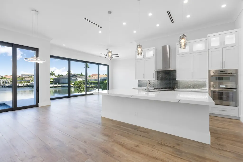 109 Gulfstream Street Marco Island FL 34145