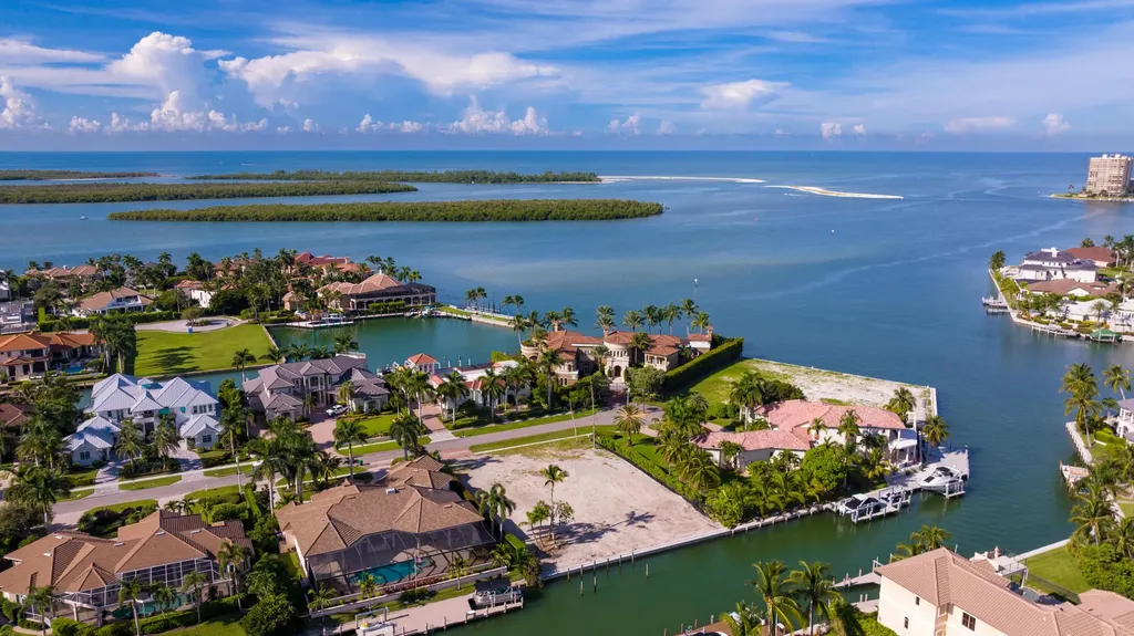 1558 Heights Court Marco Island FL 34145