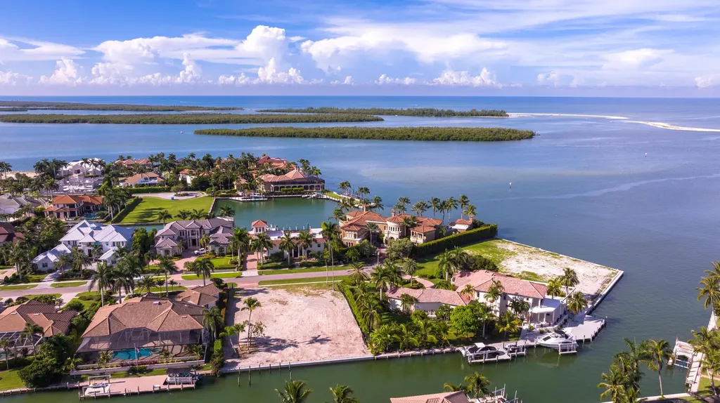 1558 Heights Court Marco Island FL 34145
