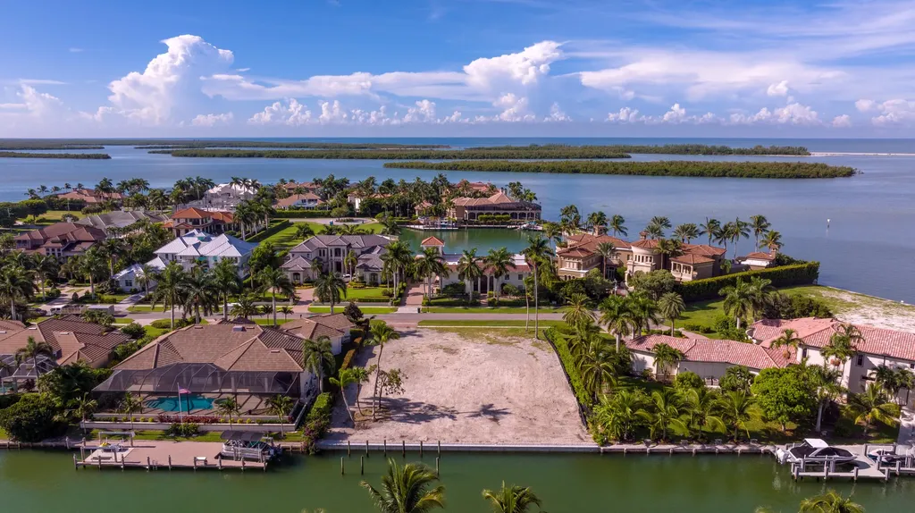 1558 Heights Court Marco Island FL 34145
