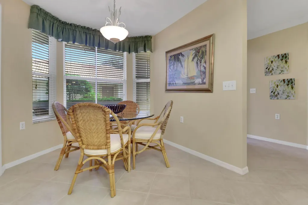 3840 Sawgrass Way Naples FL 34112