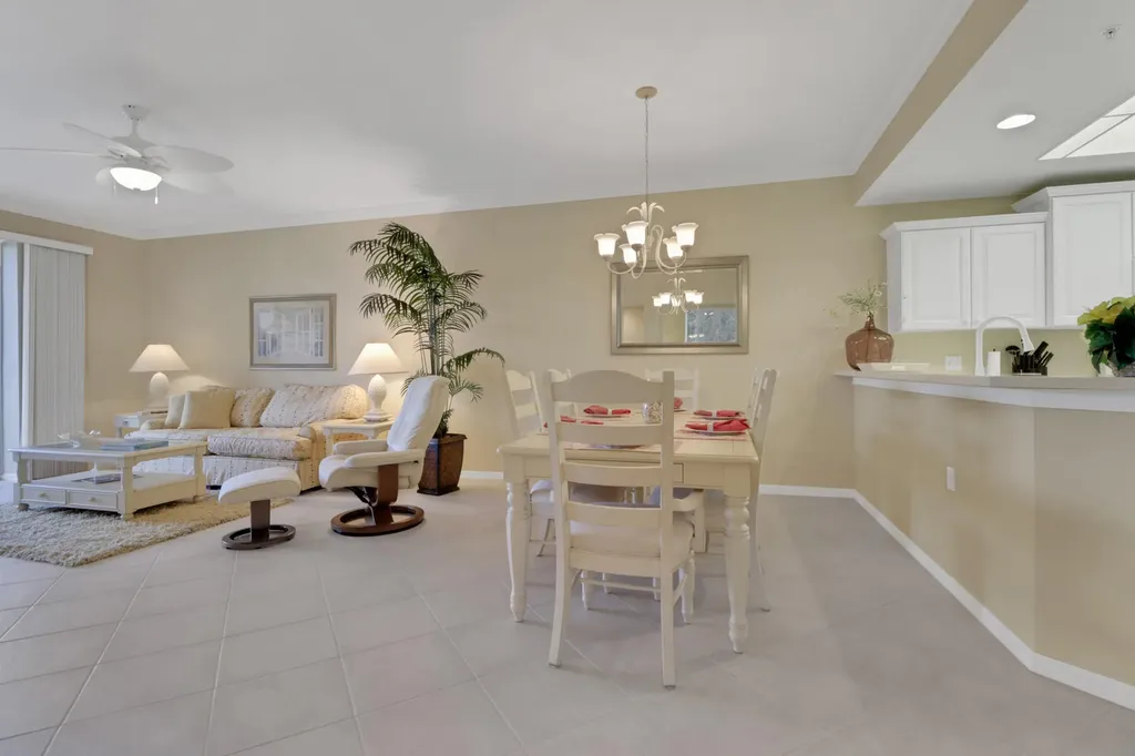 3840 Sawgrass Way Naples FL 34112