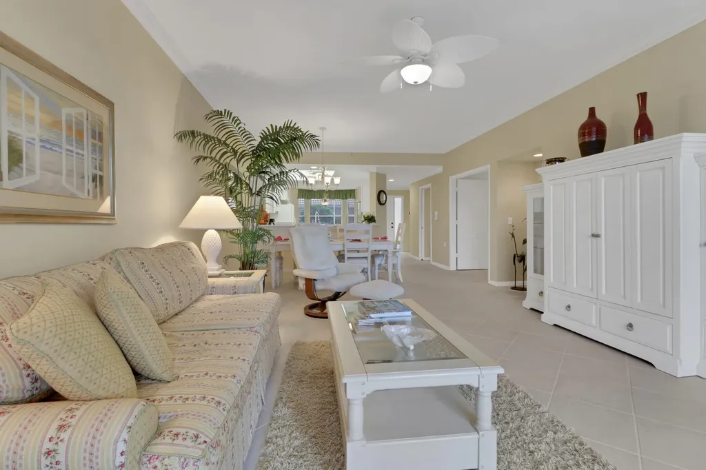 3840 Sawgrass Way Naples FL 34112