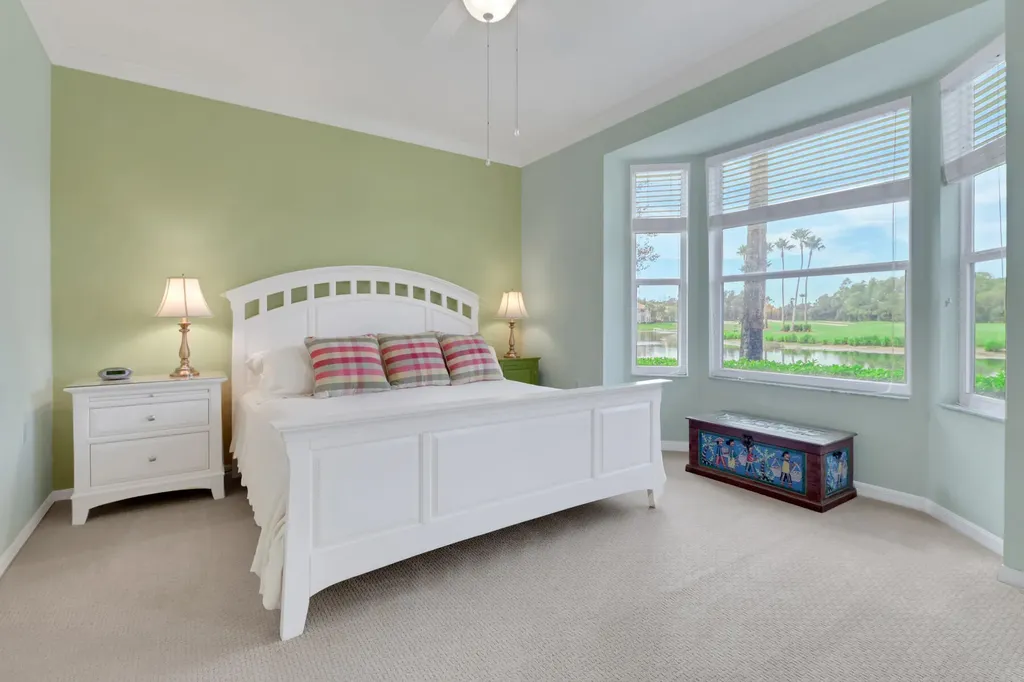 3840 Sawgrass Way Naples FL 34112