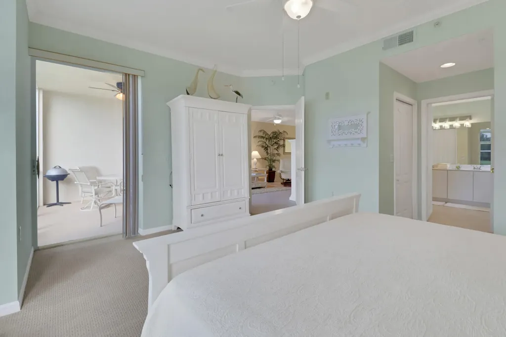 3840 Sawgrass Way Naples FL 34112