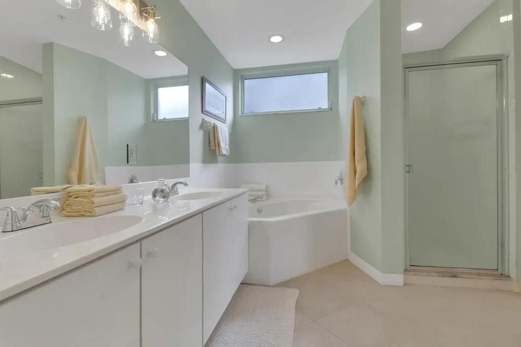 3840 Sawgrass Way Naples FL 34112