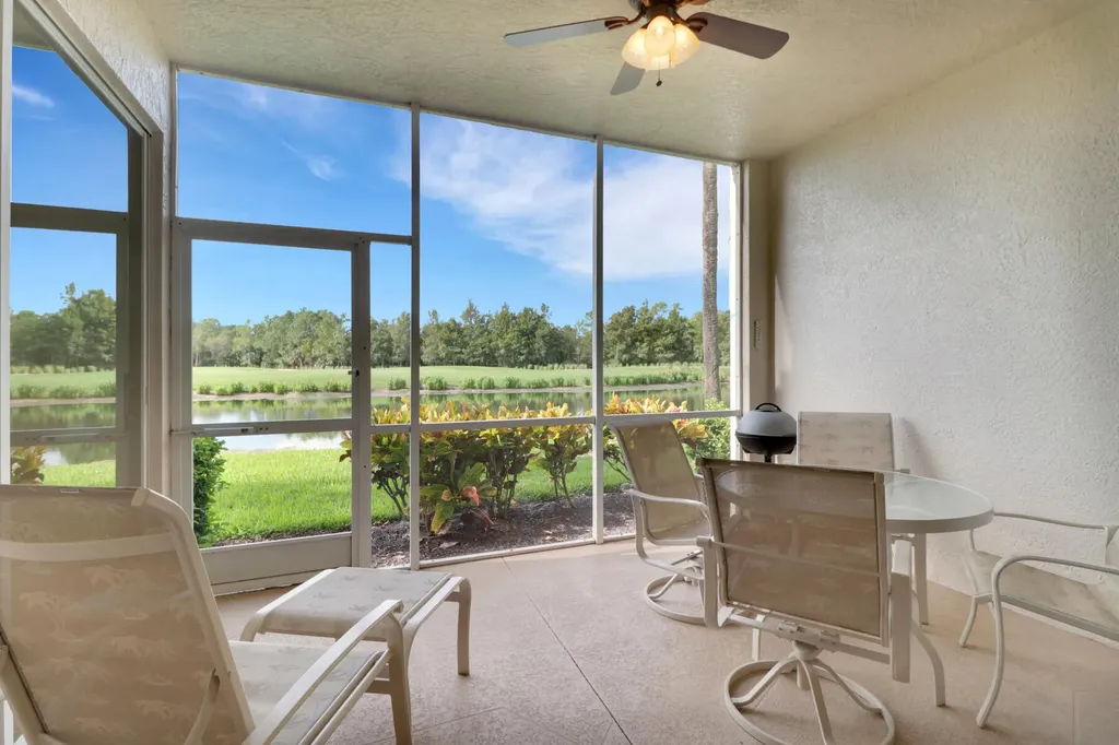 3840 Sawgrass Way Naples FL 34112