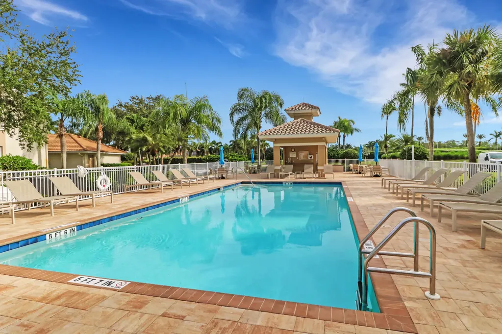 3840 Sawgrass Way Naples FL 34112