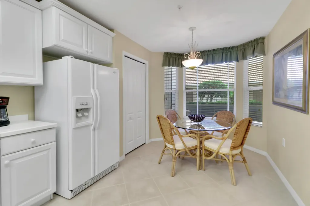 3840 Sawgrass Way Naples FL 34112