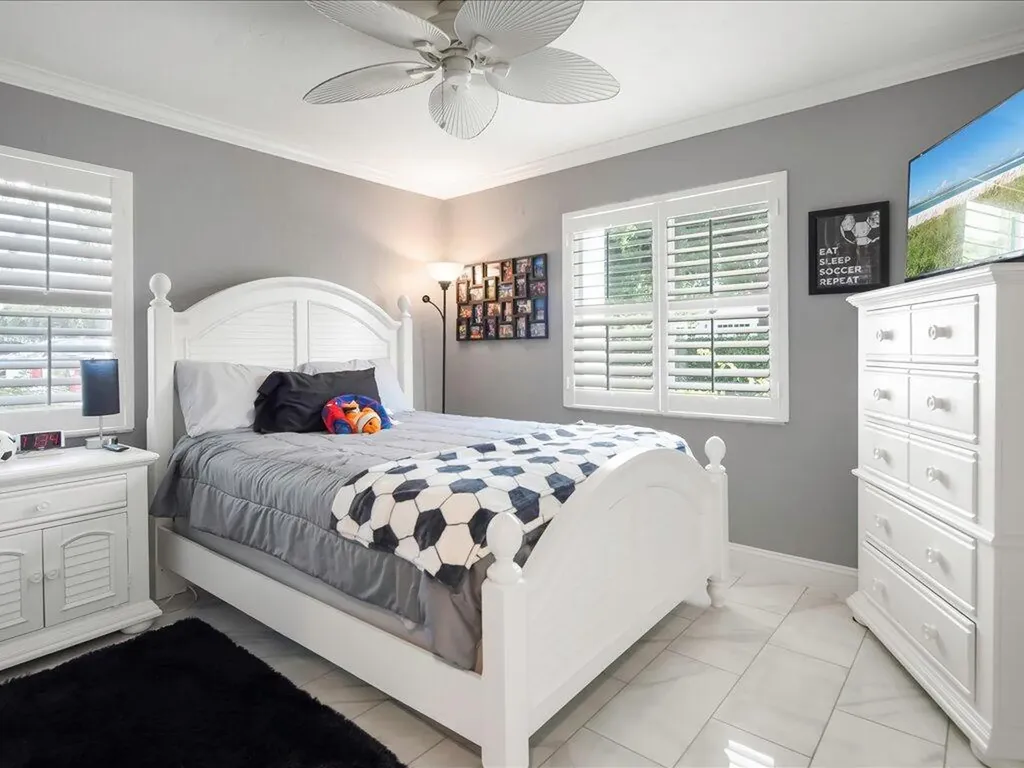 1128 Bald Eagle Drive Marco Island FL 34145