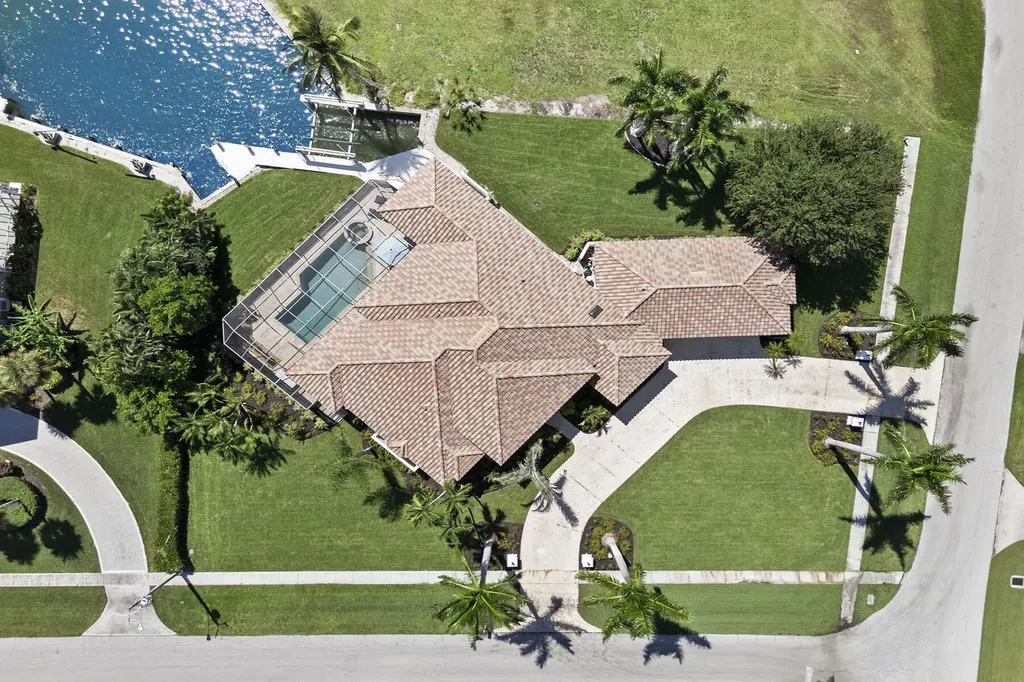 800 Arcadia Court Marco Island FL 34145