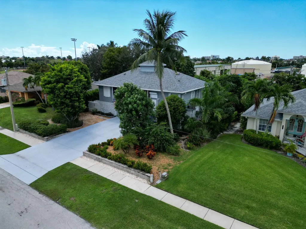 480 Worthington Street Marco Island FL 34145