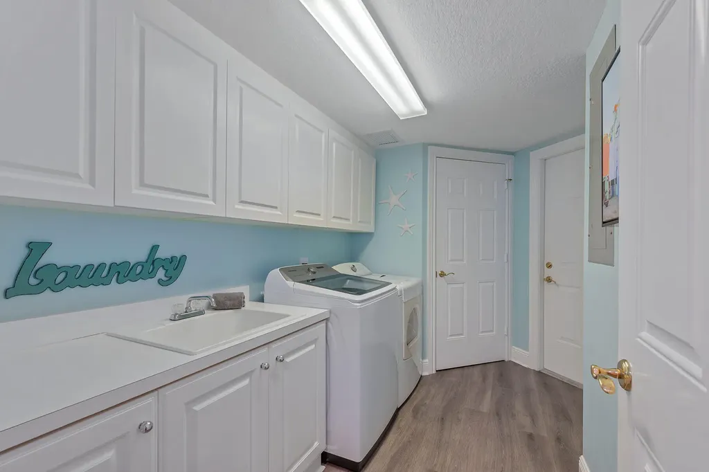 9134 Cherry Oaks Lane Naples FL 34114