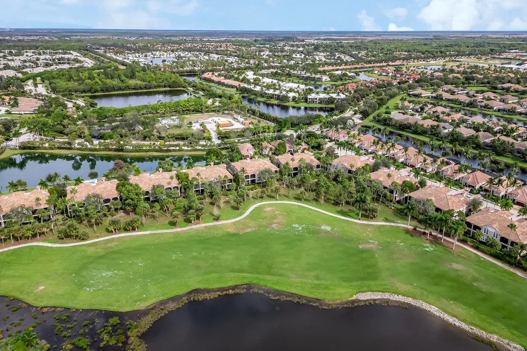 9134 Cherry Oaks Lane Naples FL 34114