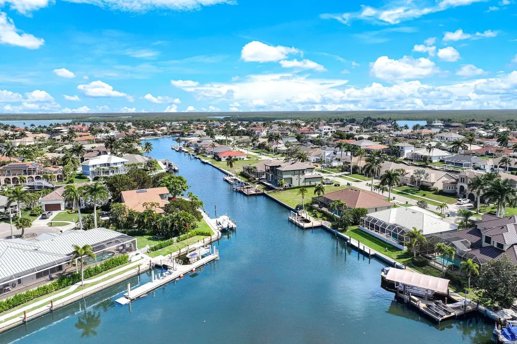 1800 Woodbine Court Marco Island FL 34145