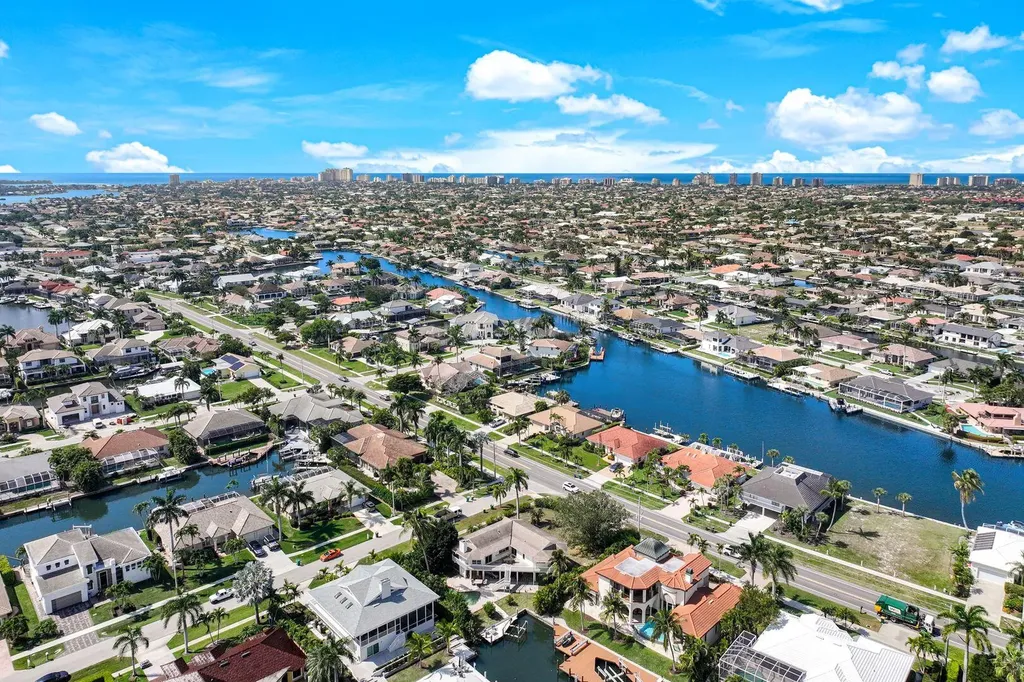 1800 Woodbine Court Marco Island FL 34145