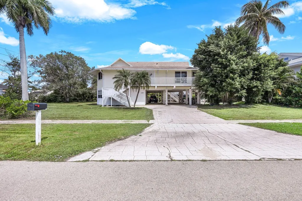 1800 Woodbine Court Marco Island FL 34145