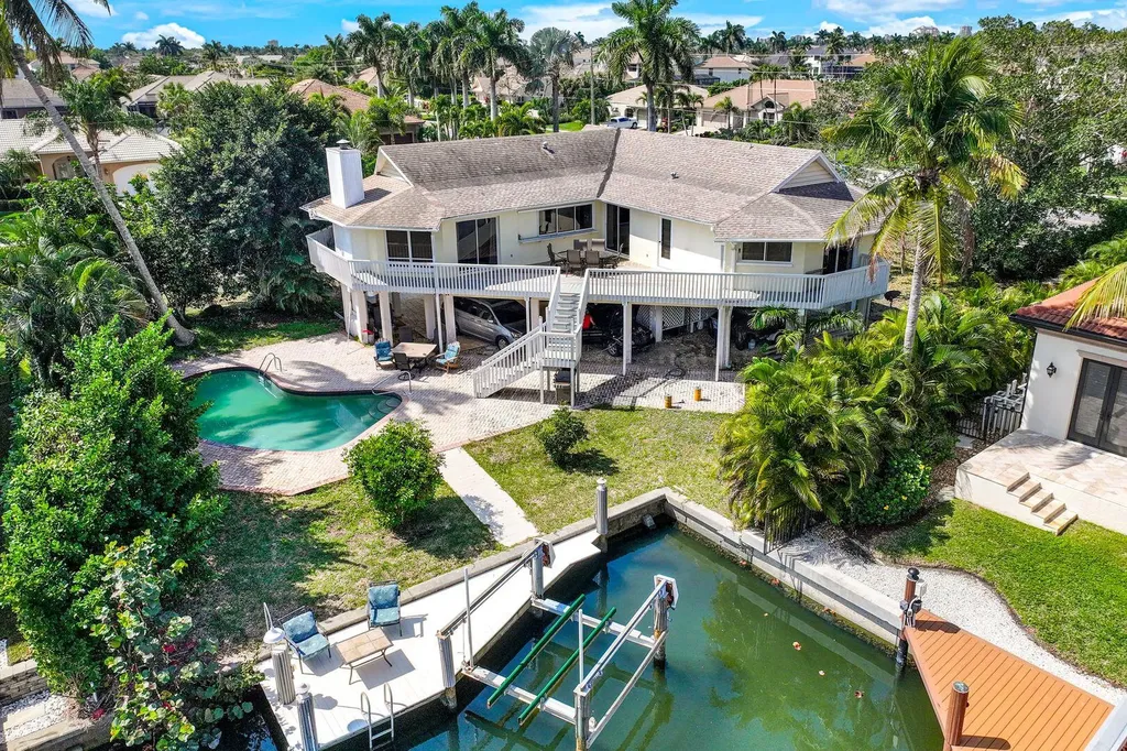 1800 Woodbine Court Marco Island FL 34145