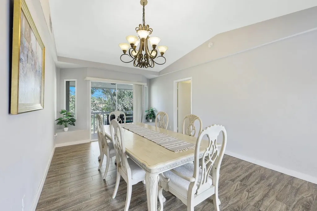 1800 Woodbine Court Marco Island FL 34145