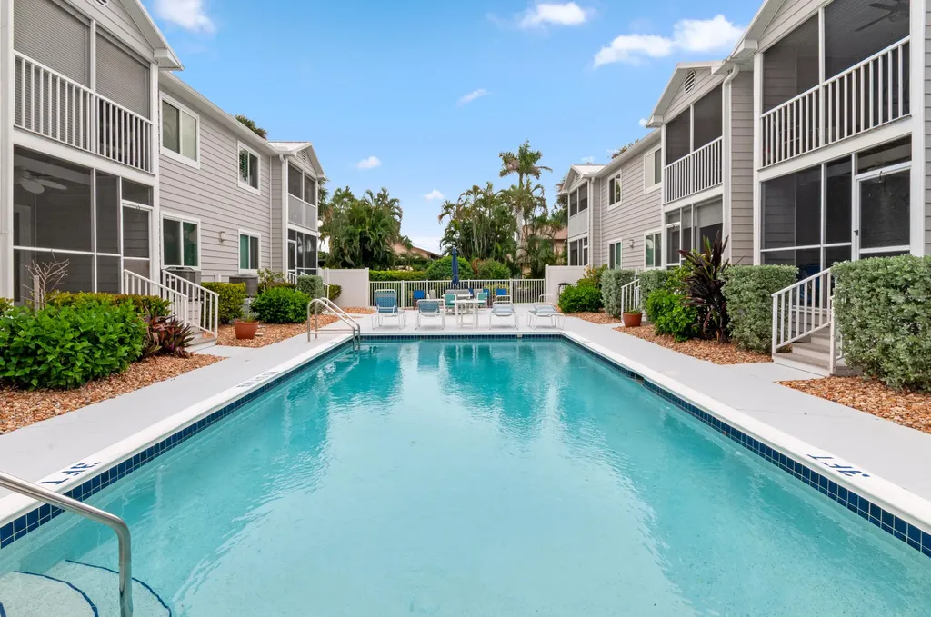 829 W Elkcam Circle Marco Island FL 34145