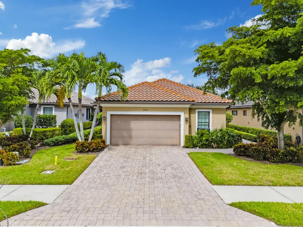 8321 Lucello Terrace N Naples FL 34114